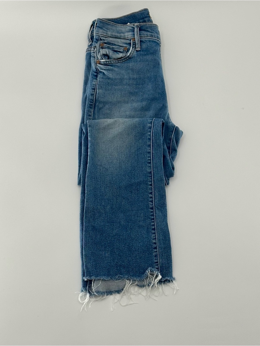 MOTHER Insider Crop Step Fray Jeans: shoot to thrill